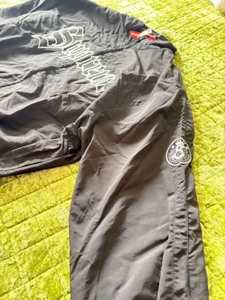 Chaqueta Supreme Negra