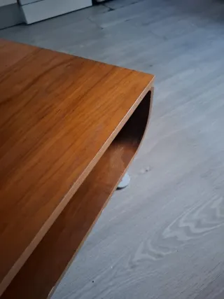 Mesa auxiliar moderna madera y metal