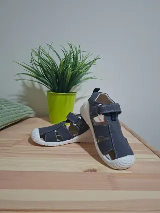 Sandalias Biomecanics Talla 24