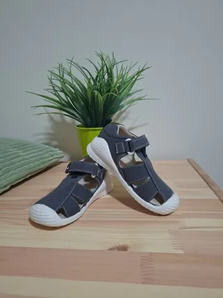 Sandalias Biomecanics Talla 24