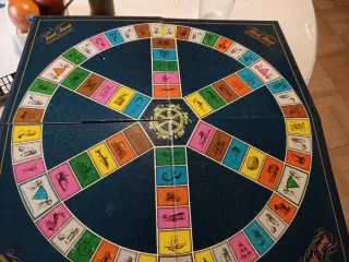 Trivial Pursuit Juego Magistral Revisado