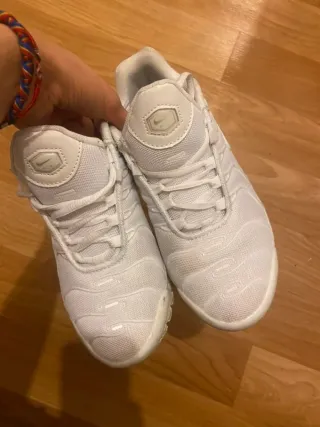 Nike Air Max Plus Talla 39 Blancas