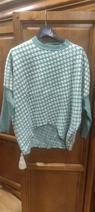 Jersey jaspeado verde y blanco