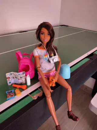 Barbie senderista con accesorios