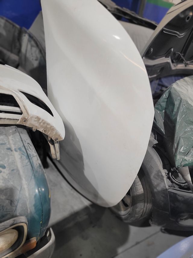 Capó Toyota Corolla Híbrido 2020