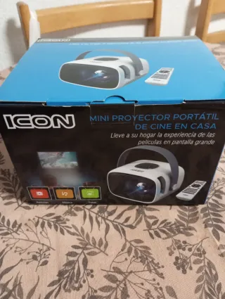 Mini Proyector Nasei Blanco y Negro