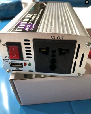 Inverter 2000W DC12V AC220V