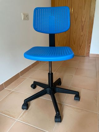 2 Sillas de Escritorio Azules