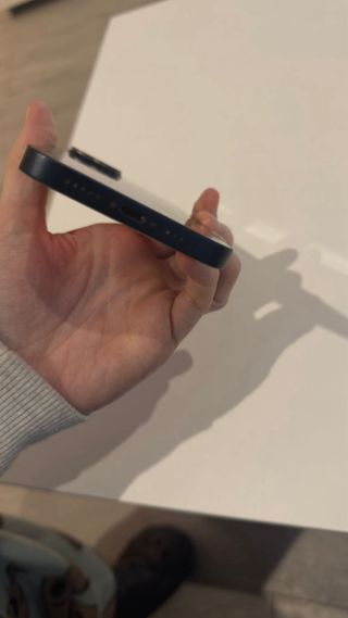 iPhone 13 128GB Negro con caja