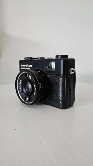 Macchina fotografica Beirette electronica