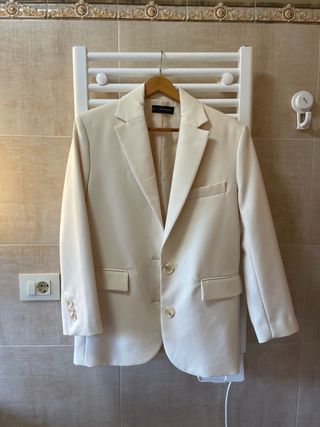 Traje Sfera Collection Nuevo Beige pantalon