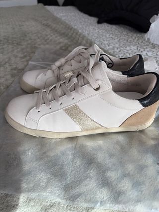 Zapatillas Parfois nuevas