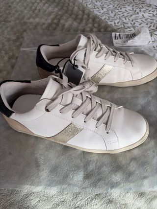 Zapatillas Parfois nuevas