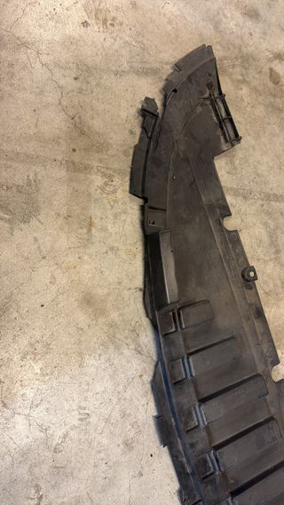 Deflector parachoques Renault Clio 3 197