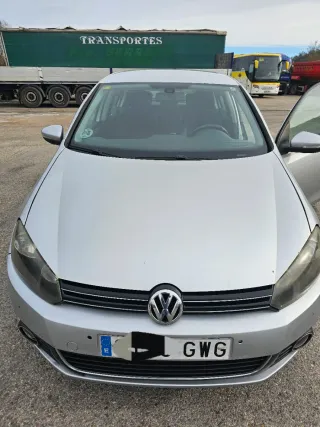 Volkswagen Golf VI Sport 1.6 TDI 105cv DSG 2010