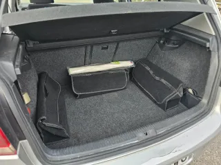 Volkswagen Golf VI Sport 1.6 TDI 105cv DSG 2010