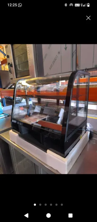 Vitrina expositora refrigerada