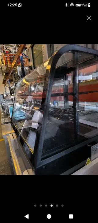 Vitrina expositora refrigerada