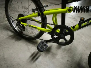 Bicicleta Infantil MTB 20 Negra/Verde