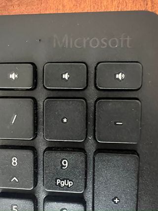 Teclado y Ratón Lenovo Inalámbrico Negro