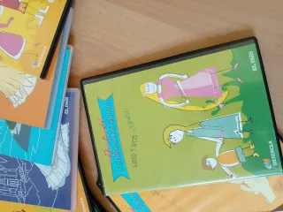 Reproductor DVD AIRIS + DVDs Cuentos Infantiles