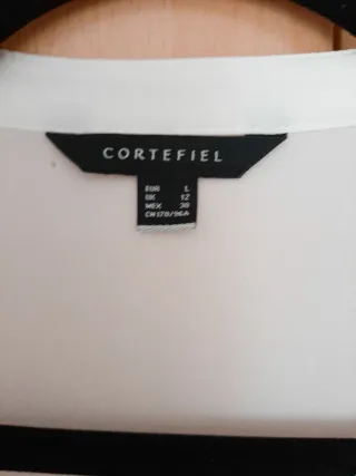 Blusa blanca botones manga larga