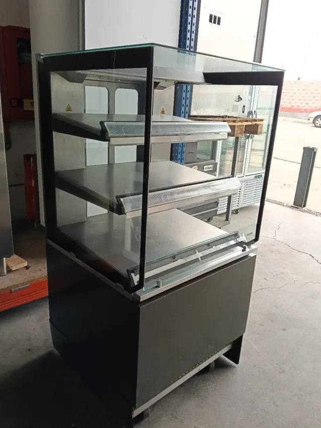 Vitrina Caliente Refrigerada