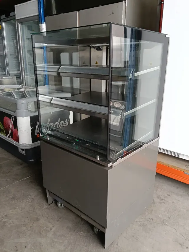 Vitrina Caliente Refrigerada