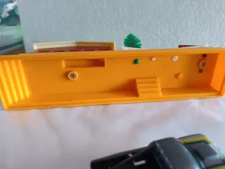 Diorama Estación Tren 1/64 con 2 Coches