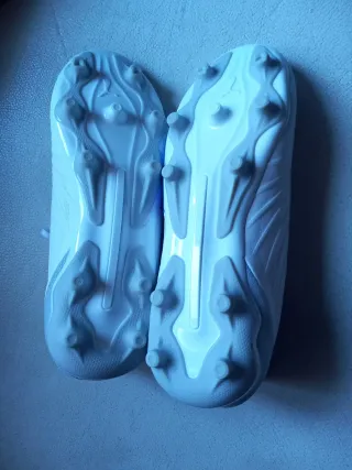 Scarpe da calcio per bambini Puma, taglia 34