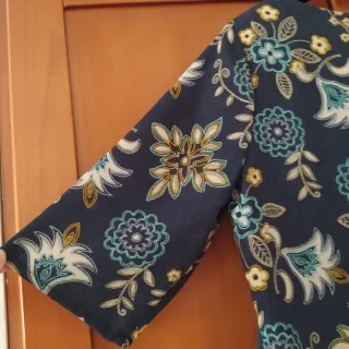 Vestido estampado floral azul