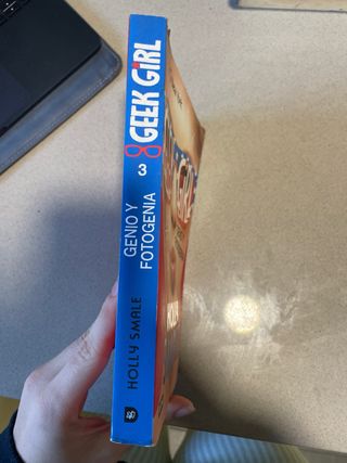 Geek Girl 3. Genio y fotogenia: Geek Girl 3