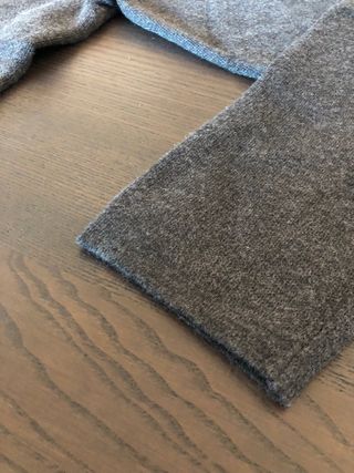 Polo de punto gris Zara