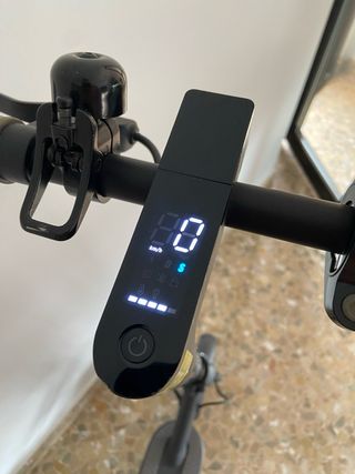 Patinete Eléctrico Xiaomi 25 km de autonomia