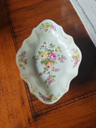 Porta cioccolatini floreale rialzato