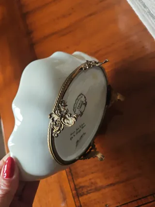 Porta cioccolatini floreale rialzato