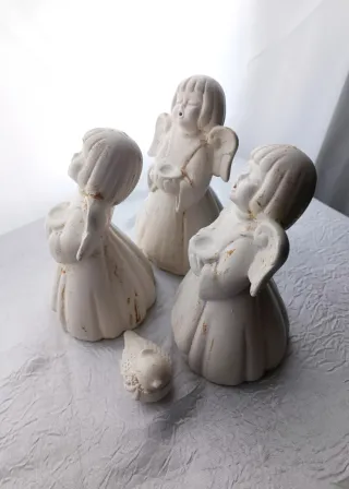 Set 3 angeli + uccellino ceramica