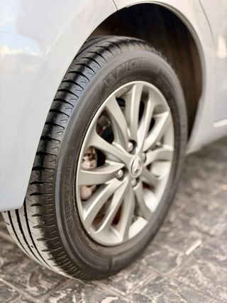 Toyota Yaris 1.3VVT-I 100cv Active 2017