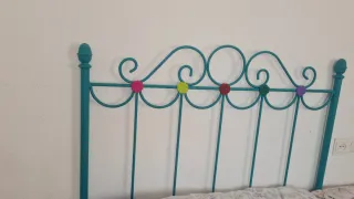 Cabecero de cama infantil turquesa