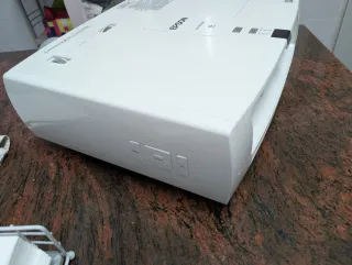 Proyector Epson Full HDEH-TW 3200