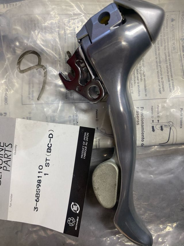 Mando Dcho-Mecanismo Shimano Ultegra 9V.