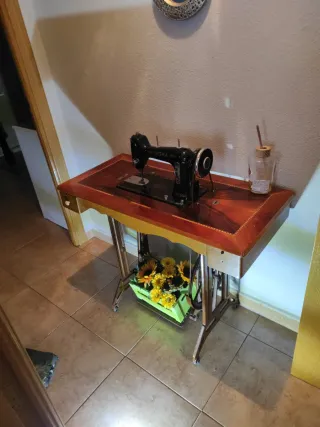 Máquina de coser antigua Sigma