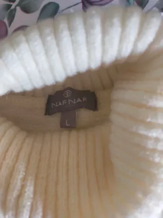 Jersey cuello alto sin mangas