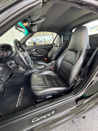 Porsche 911 Carrera 4 Cabrio