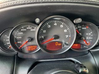 Porsche 911 Carrera 4 Cabrio