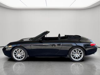 Porsche 911 Carrera 4 Cabrio