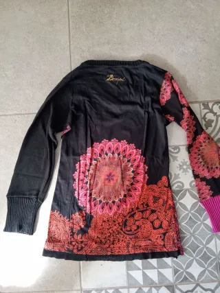 Jersey Desigual Negro y Rosa