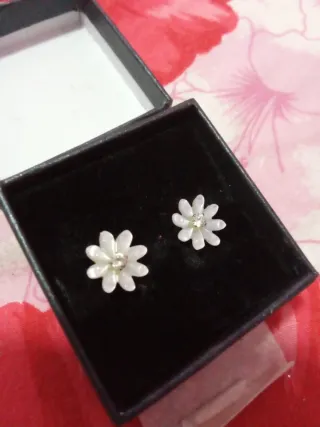 Pendientes Plata de Ley Flor