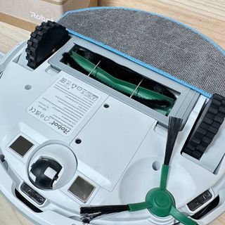 iRobot Roomba Combo Essential Robot Aspirador