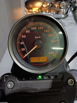 Harley Davidson Sportster Iron 883